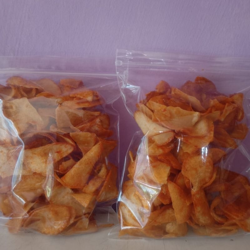 

keripik singkong pedas manis mantap renyah teman ngemil santai