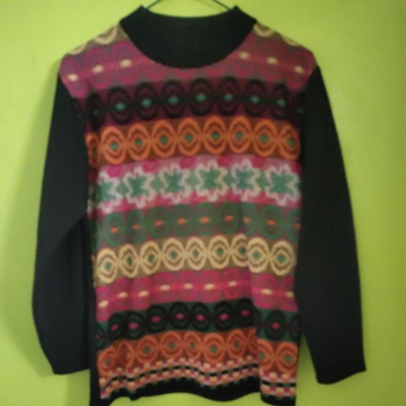 SWEATER RAJUT WANITA PRELOVED