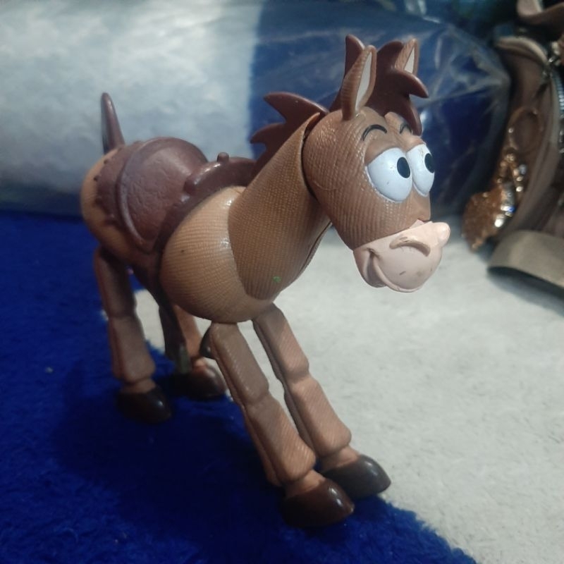 mainan/figure dikoleksi toy story bullseye artikulasi kaki