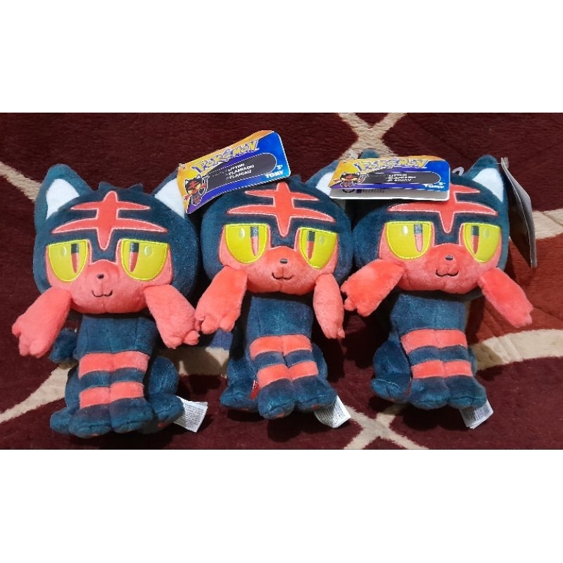 Boneka pokemon litten