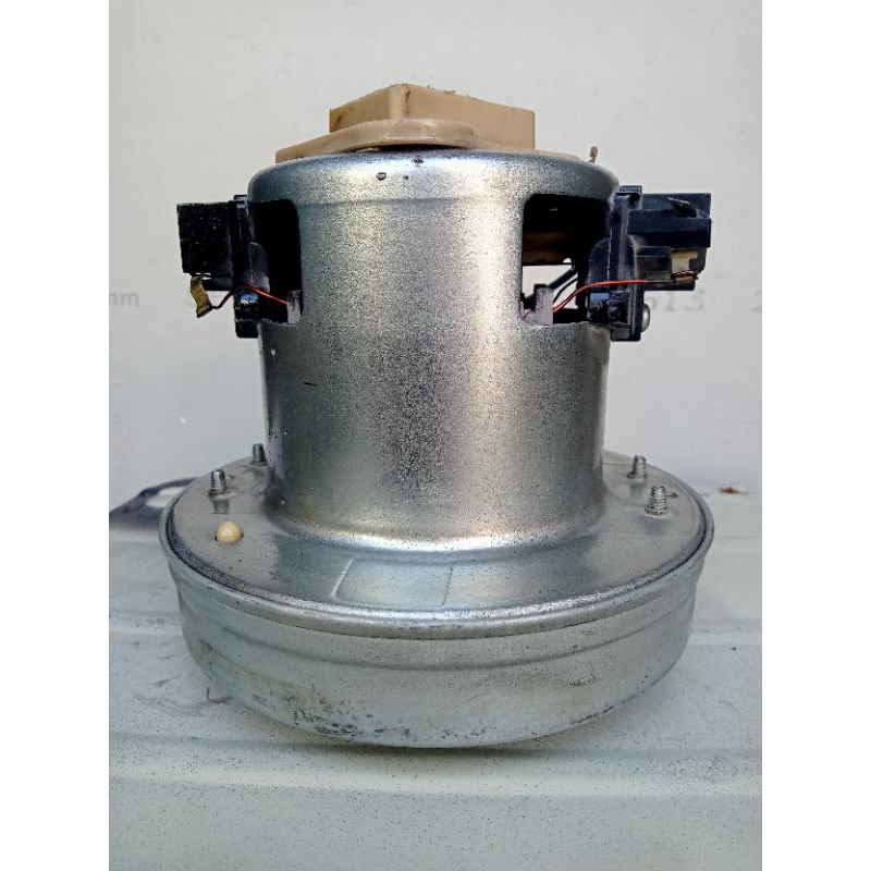 mesin motor penyedot debu
