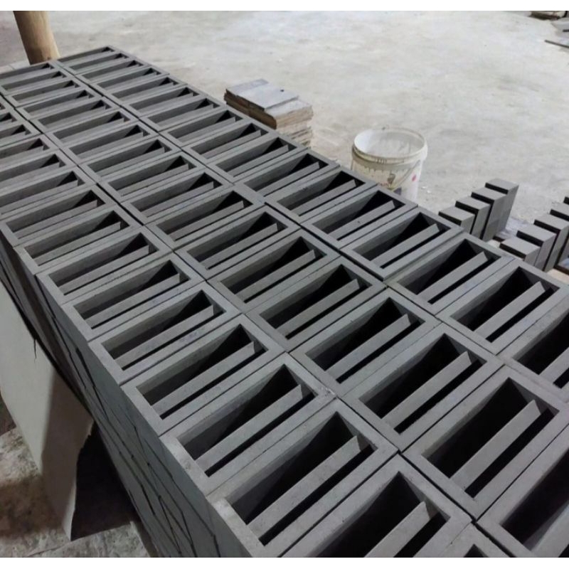 roster beton minimalis nako 15x25x10