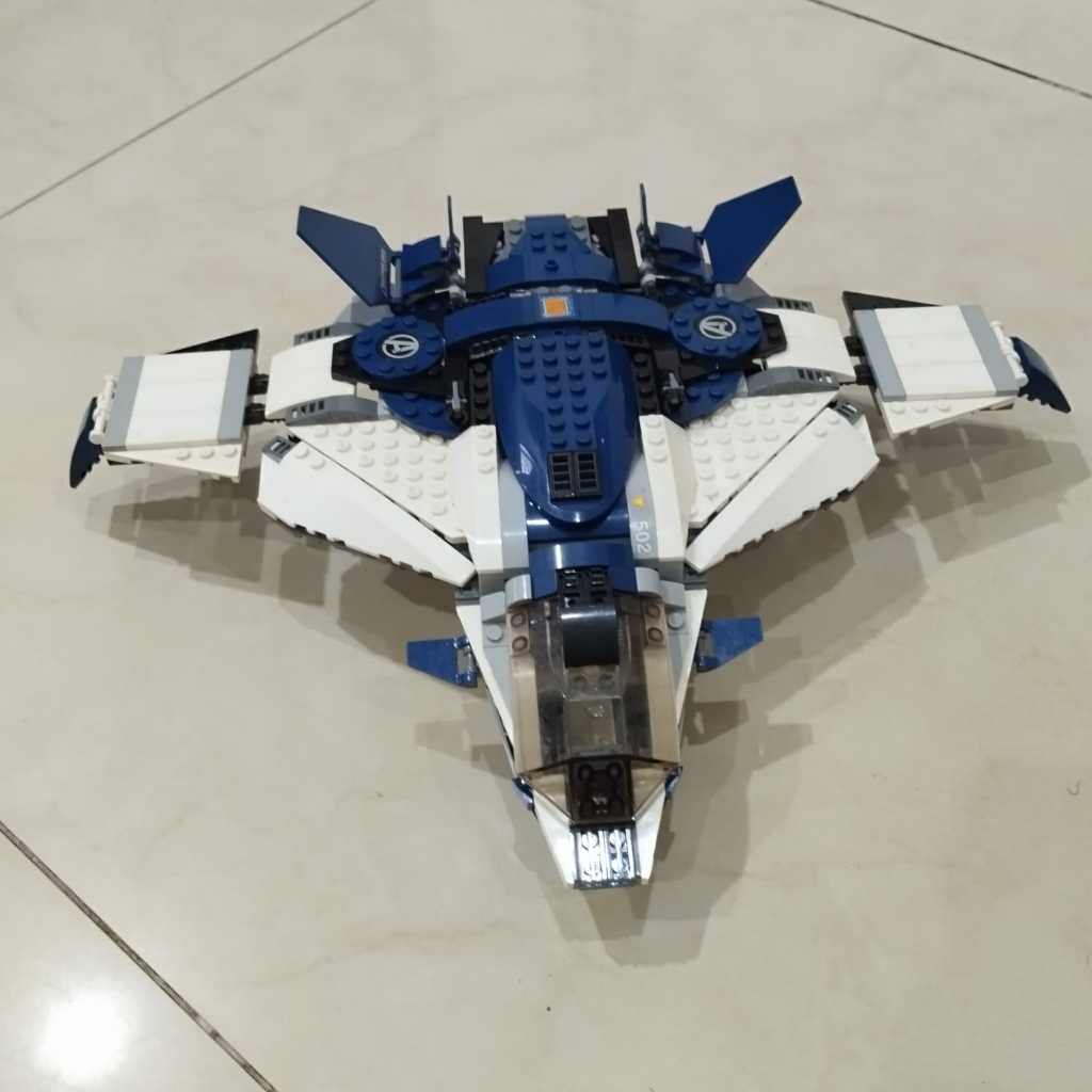 Lego MOC Avenger Quinjet ori original asli