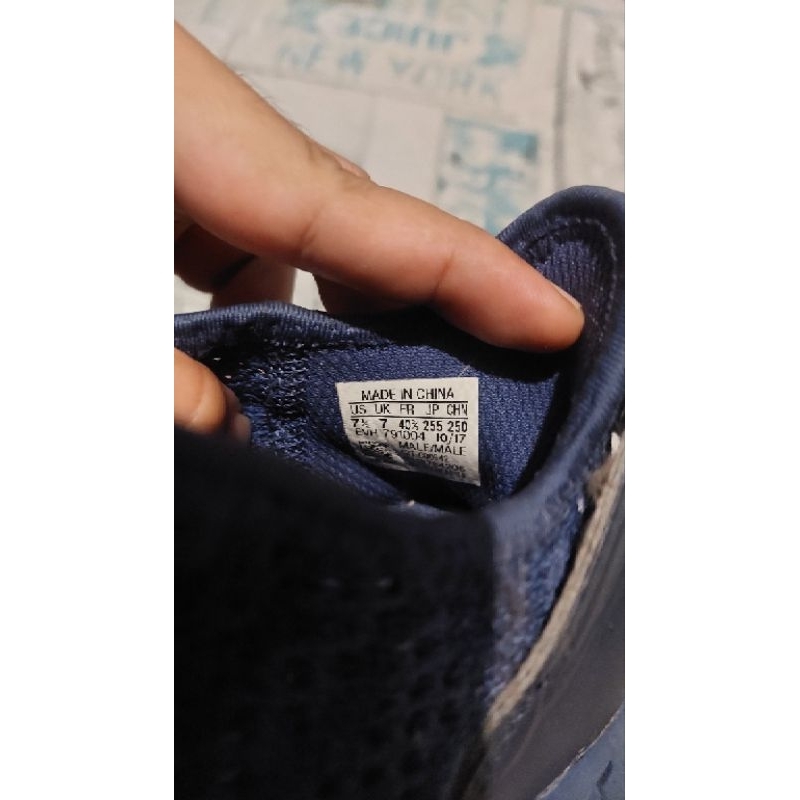 Sepatu running adidas original no box
