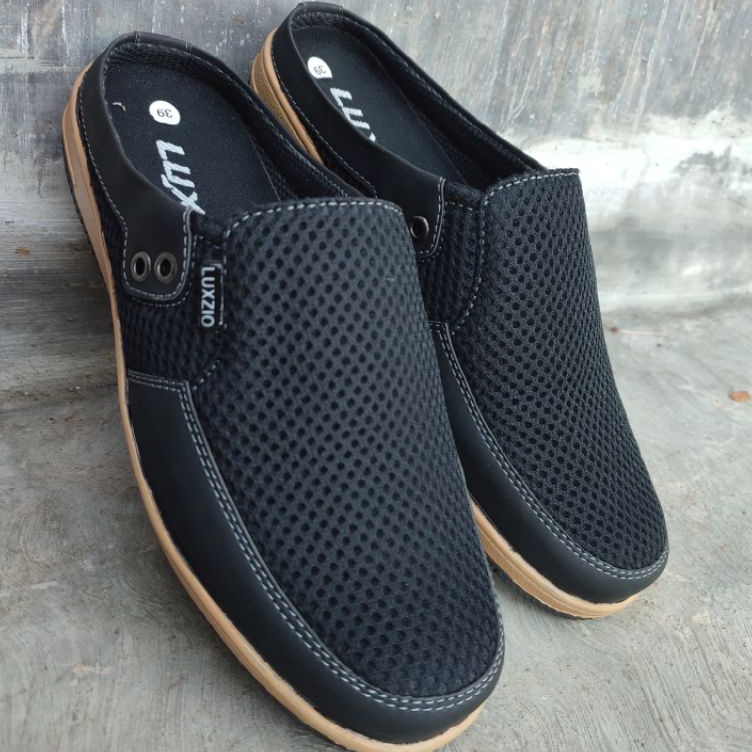 Super dealid5mLa Selop bustong kain sintetis tersedia size39 44  sepatu casual slip on pria