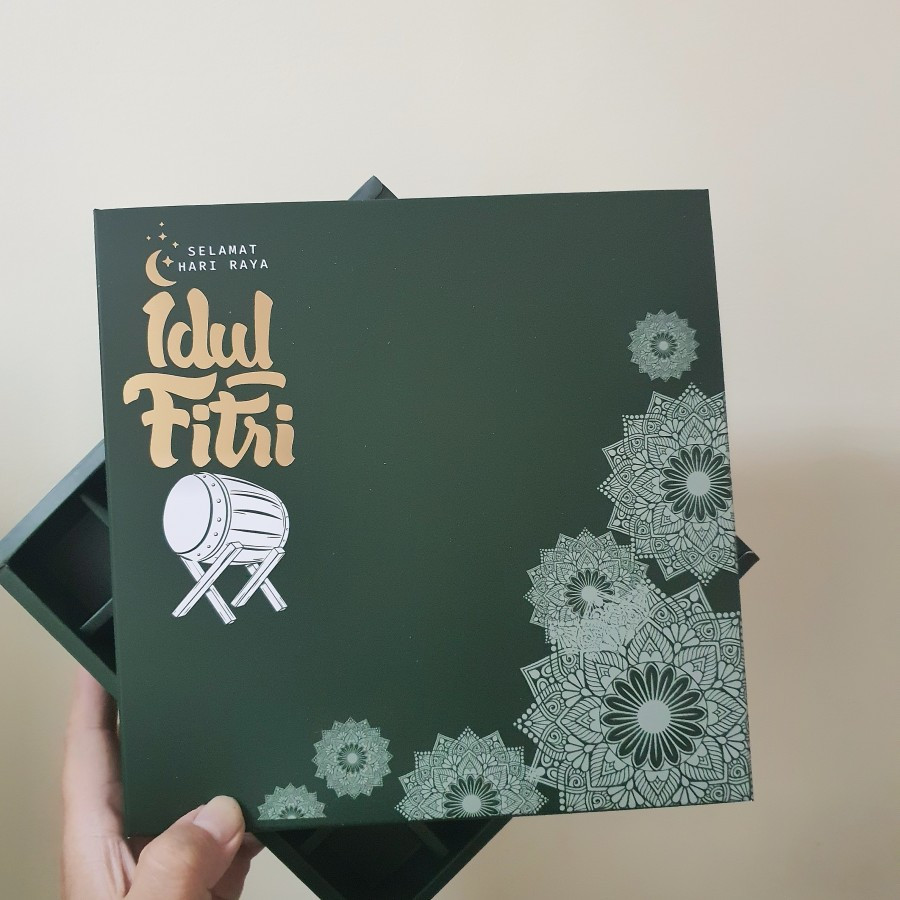 

( 5 Pcs ) Box Kotak Sekat 25 Kemasan Brownies Mini Nastar Tradisional Dus Parcel Edisi Lebaran Idul Fitri Motif Bedug