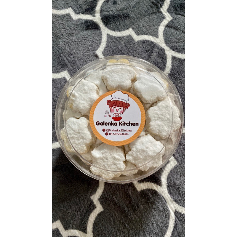 

Kue Salju Bunga Mede nyoi #kuesalju #putrisalju #kueimlek #kuelebaran