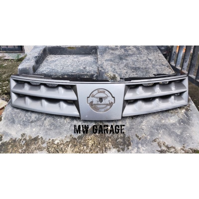 Grill Nissan Grand Livina XV 2007 2008
