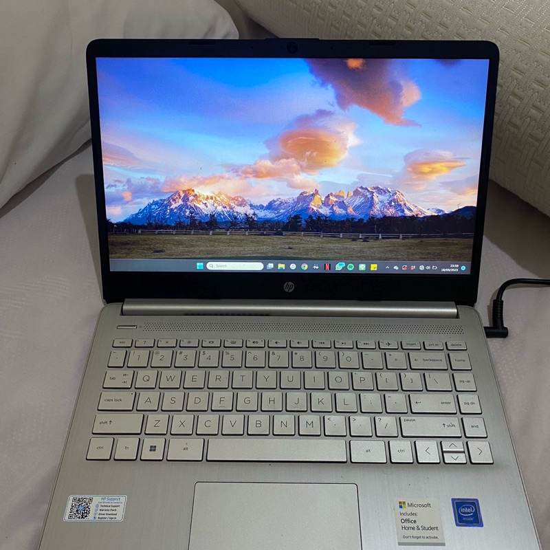 Laptop HP 14s DQ0508TU RAM 8GB SSD 256GB