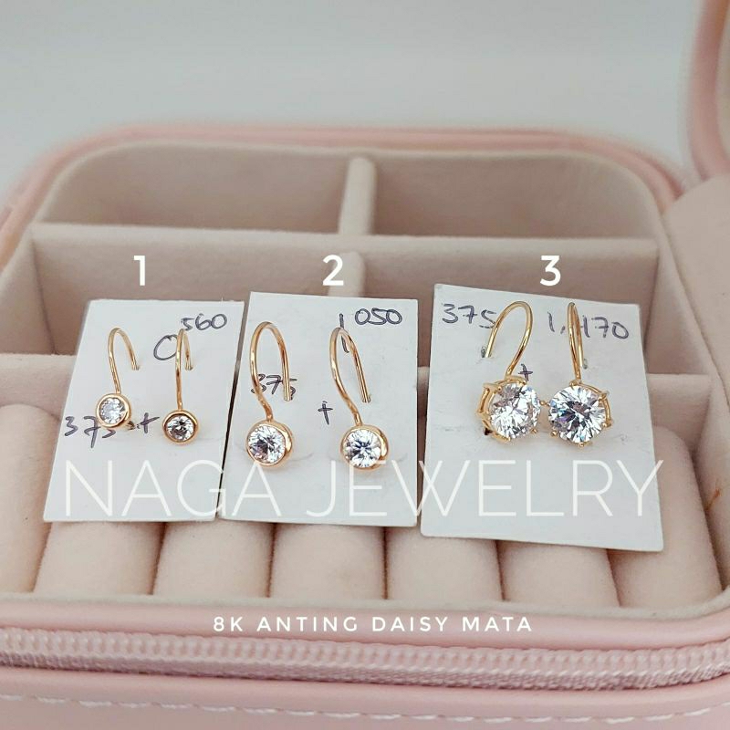 ANTING DAISY MATA PUTIH EMAS KADAR 375