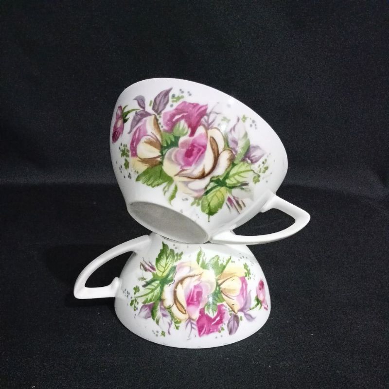 Cangkir teh bulat lawas bibir lebar motif bunga cantik (2)