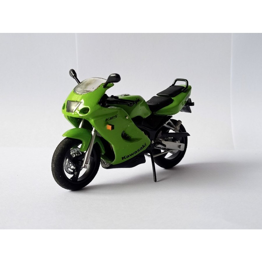 Miniatur Motor Kawasaki Ninja RR mainan koleksi skala 1:18 Kawasaki ninja ZX-25 Honda ADV Beat Vario
