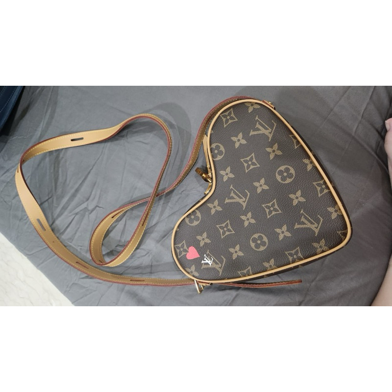 Tas Louis Vuitton Love Premium Super Kulit Import Asli