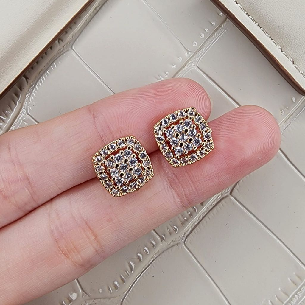 Anting Ketupat Anting Dewasa Emas Muda 0.5 Gram