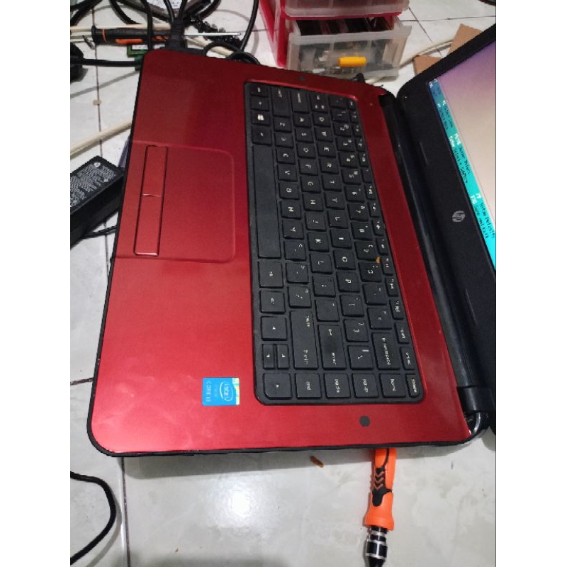 laptop hp 14s i3 gen 4 bekas