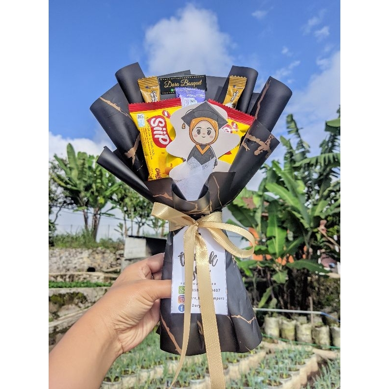 

buket wisuda bisa custom topper/ buket wisuda Snack/ buket graduation