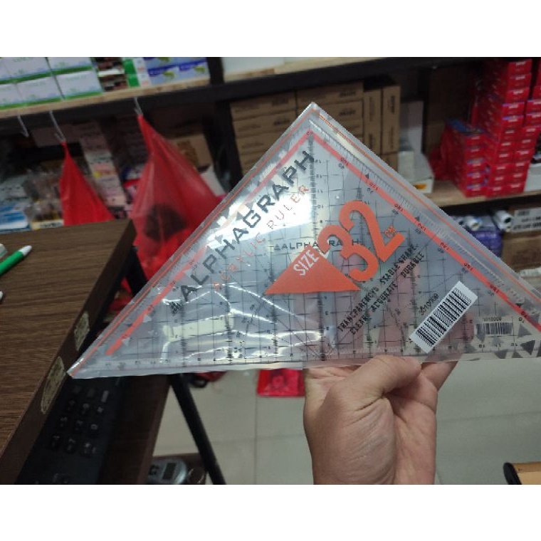 

ART B63L penggaris segitiga pegangan alphagraph 3 cm setara ziegel