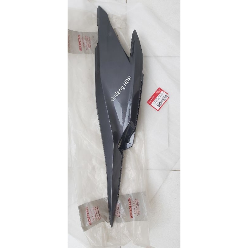 Cover Body L Black Metalic Honda Vario 125 Old Bohlam 83600-KZR-600AFB Ori Honda Genuine Parts
