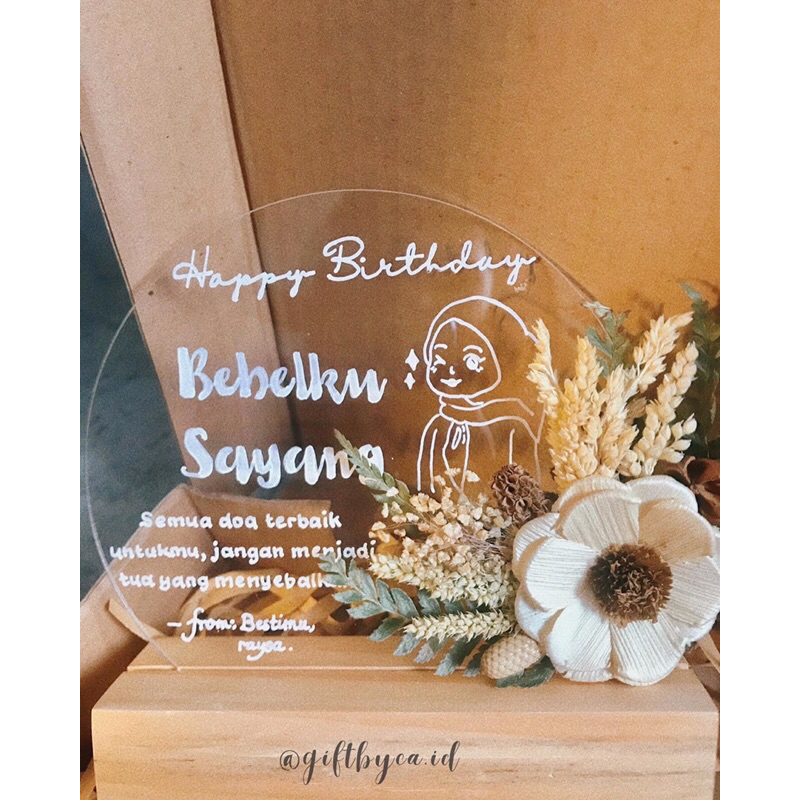 

Gift box acrylic custom || gift wisudah,ultah, wedding, dll
