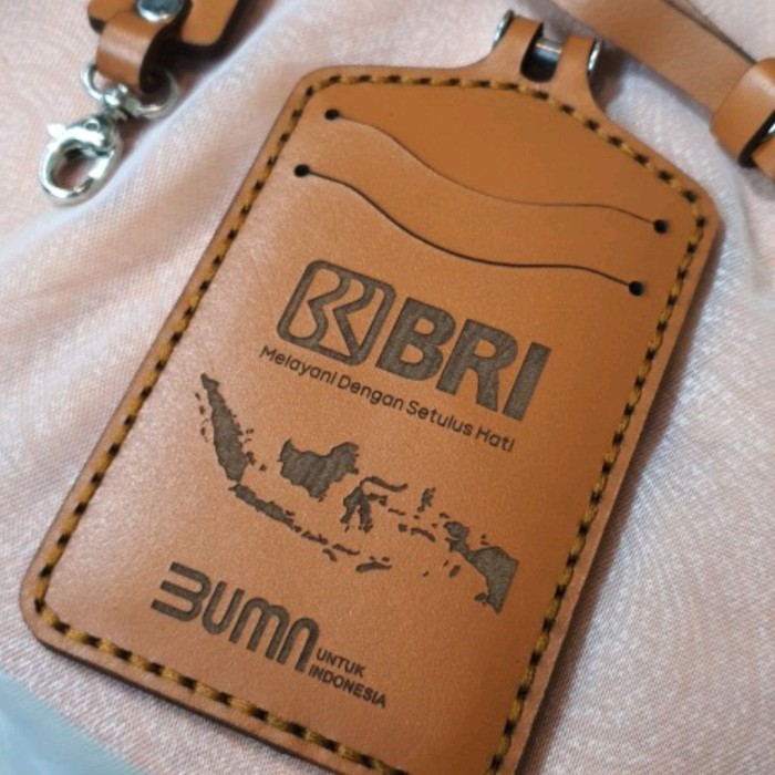 

ID Card Holder Kulit Model Besi Barbel - Name Tag Kulit Asli Custom - Lanyard Kulit