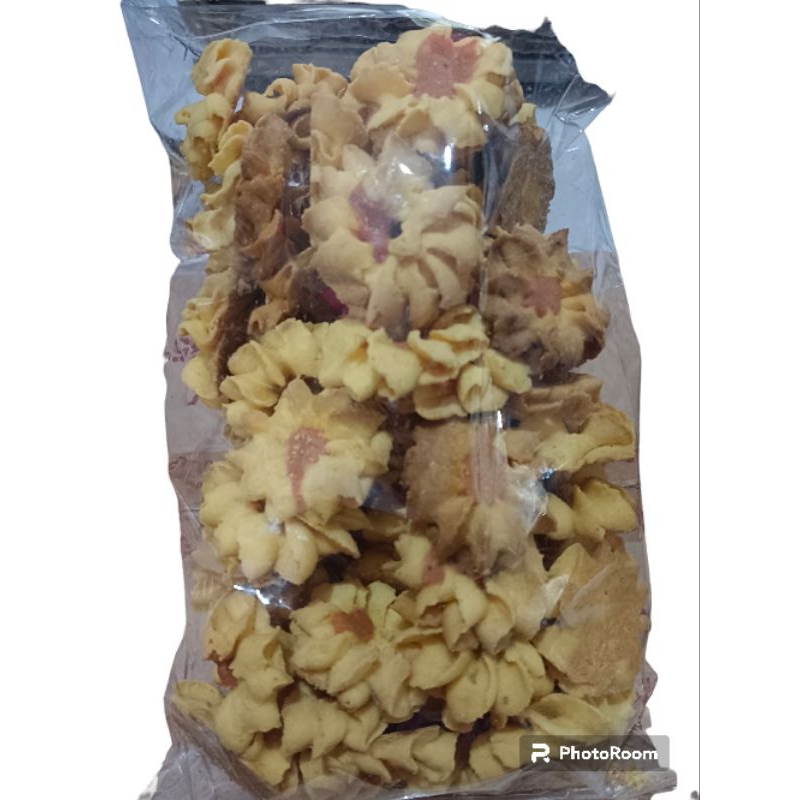 

KUE KERING KUKER SEMPRIT MAWAR TOPING SELAI NANAS 400GR