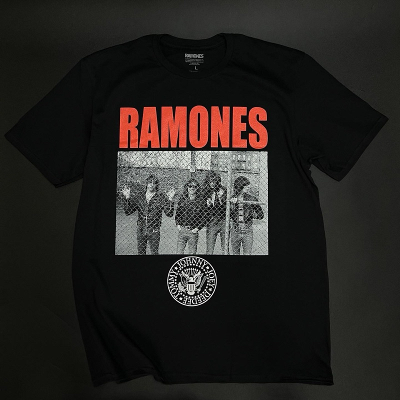 Kaos Band Ramones Official- Cage Photo (Back Print)