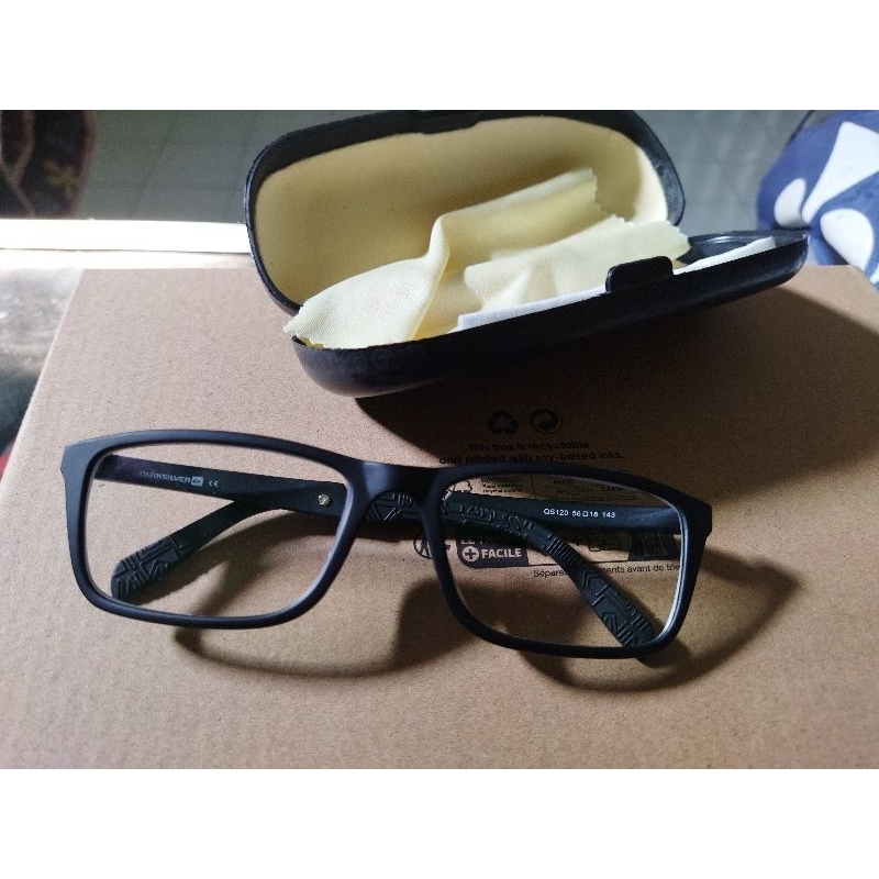 Frame Kacamata Quicksilver