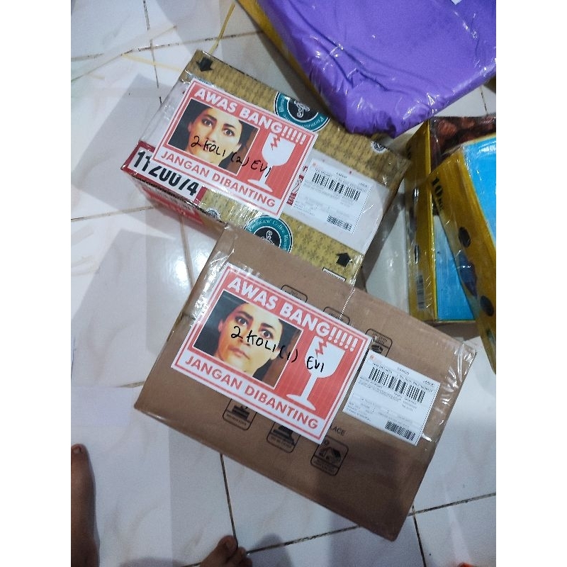 

Kardus Coklat Bubble