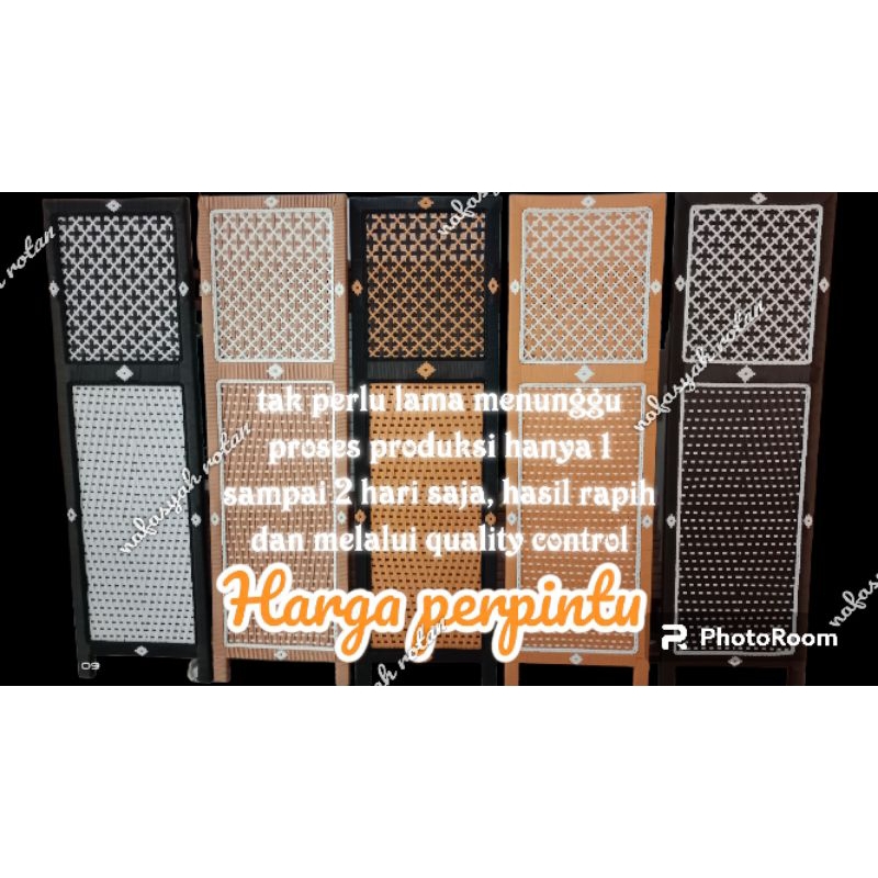 partisi rotan sintetis ( harga perpintu) / penyekat ruangan  / seketsel 1 pintu