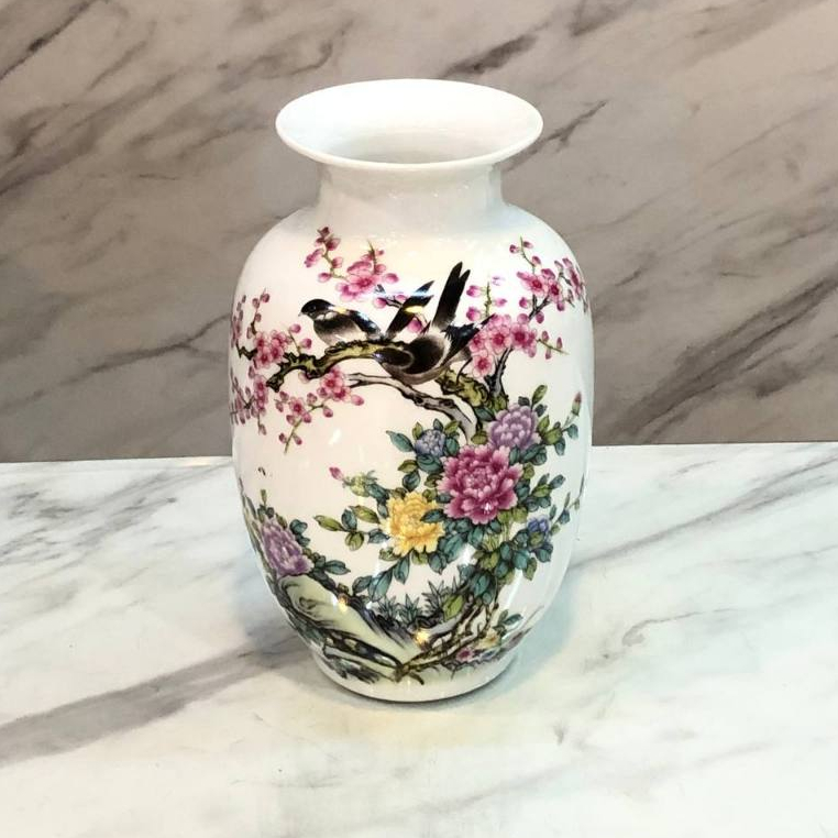 Vas Keramik Motif Bunga Mawar