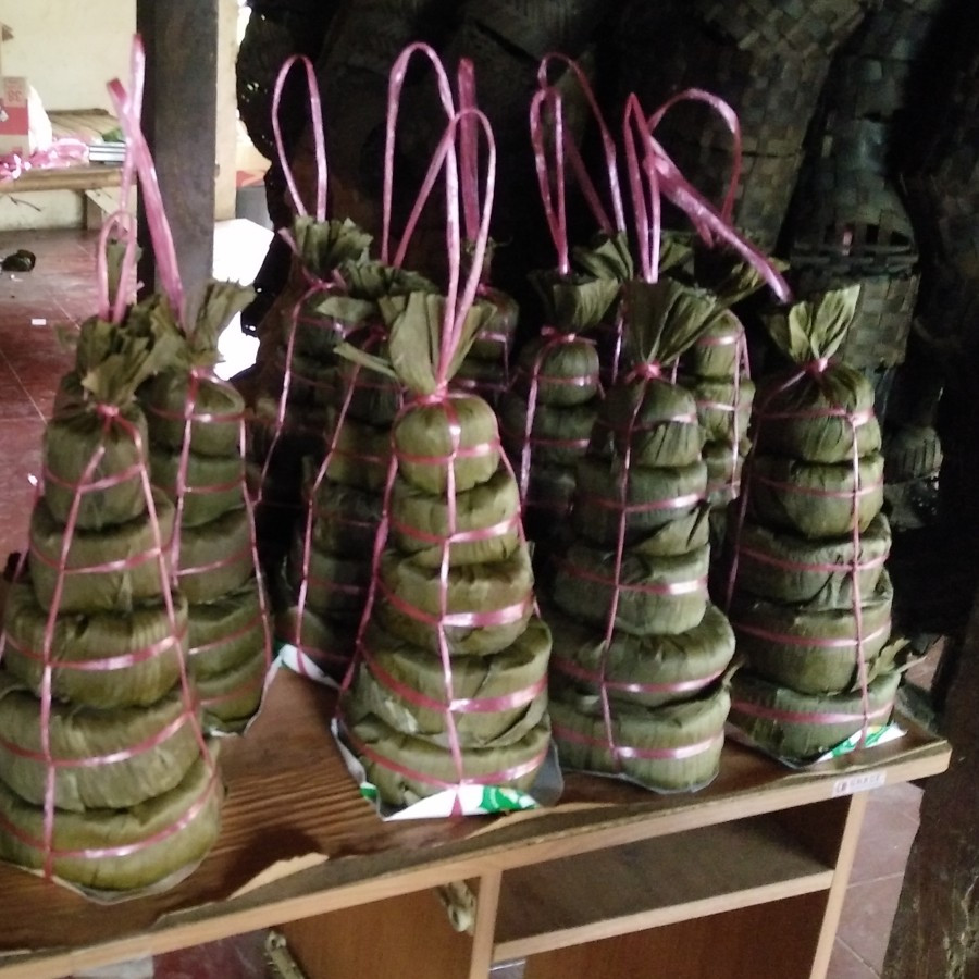 

KUE KERANJANG DAUN KUE CINA SUSUNAN 5