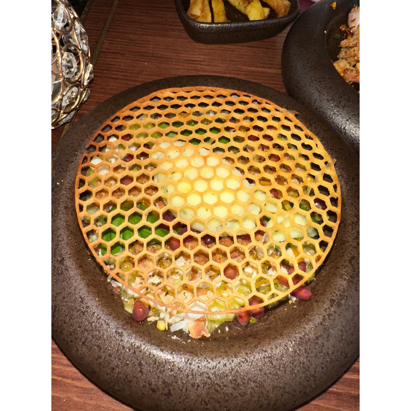 

dami makanan dari kardus