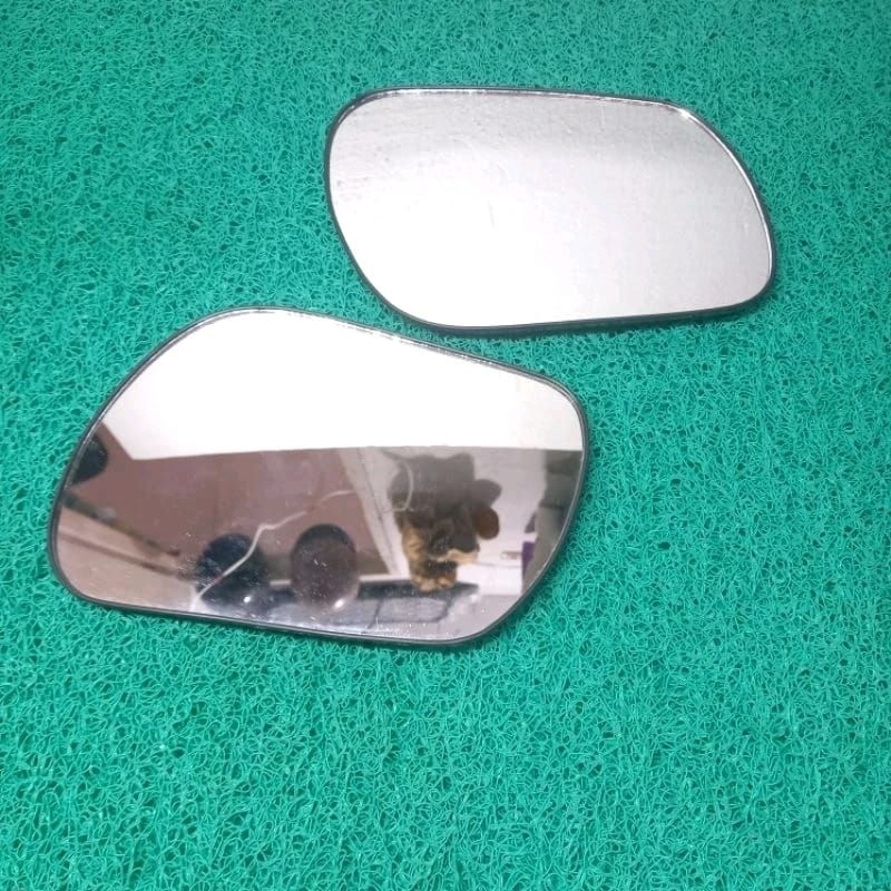 Kaca spion mobil xenia 2004/2011