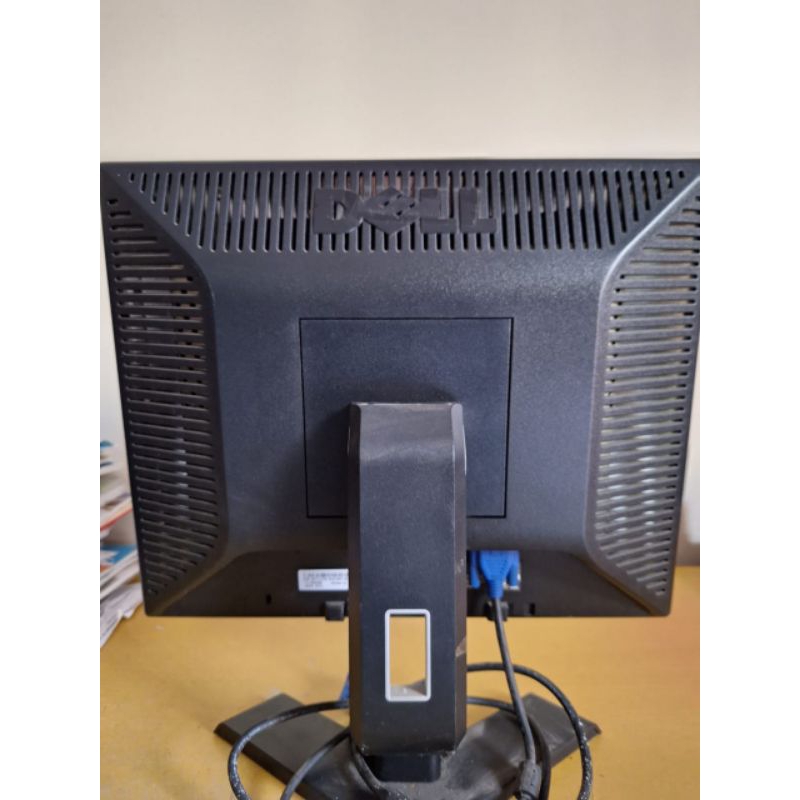 Monitor DELL 17 inch kotak square BEKAS