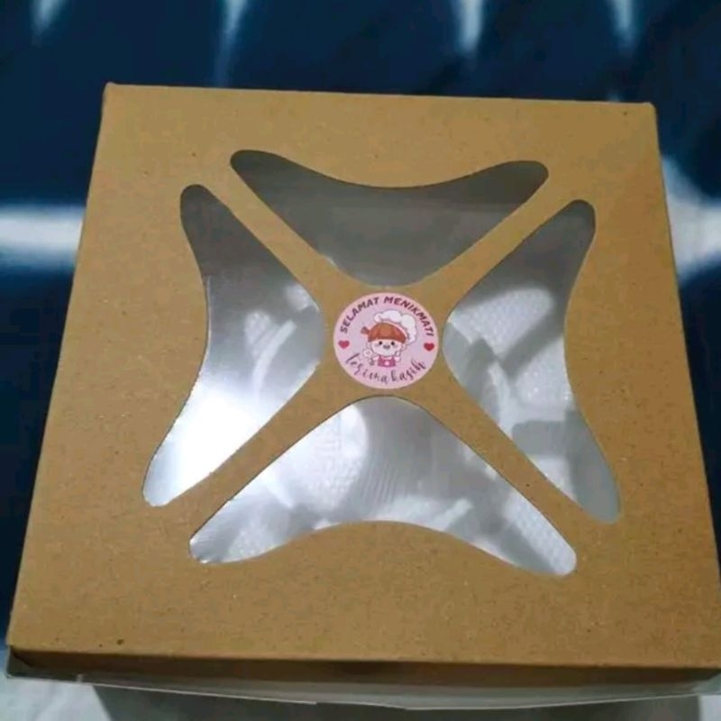 Box Kraft Mika Window Makanan Hampers 20x20x7 Kotak Nasi Full Laminasi