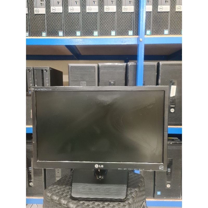 Monitor lg flatron E1942 19 inc adaptor normal komplit kabel