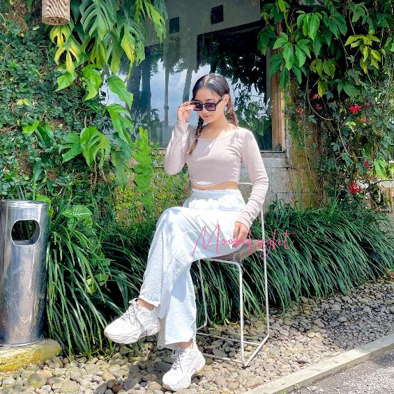 MOONLIGHT - Celana Putih Kulot Kargo Kringkel Wanita | Kargo Kulot Crinkle Airflow Premium | Kulot B