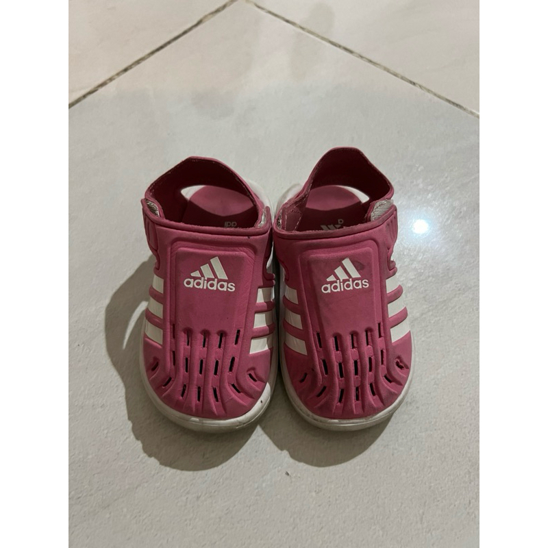 Sendal /  sepatu Adidas Original