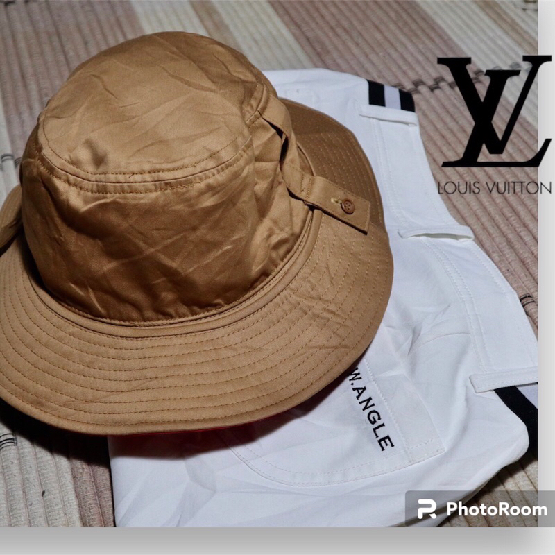 Topi Branded Chris.   an.D10r original