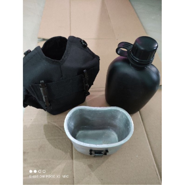 1 SET. VEPLES HITAM / PEPLES TEMPAT AIR MINUM TNI