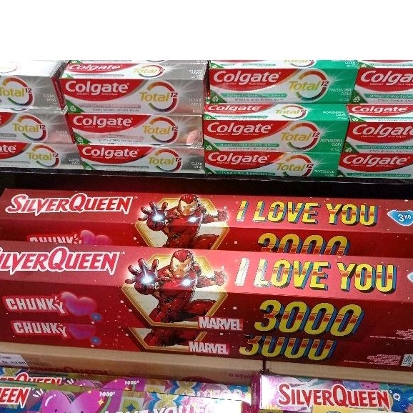 

Coklat Silverqueen Chunky Bar 3 kg satu batang edition moment