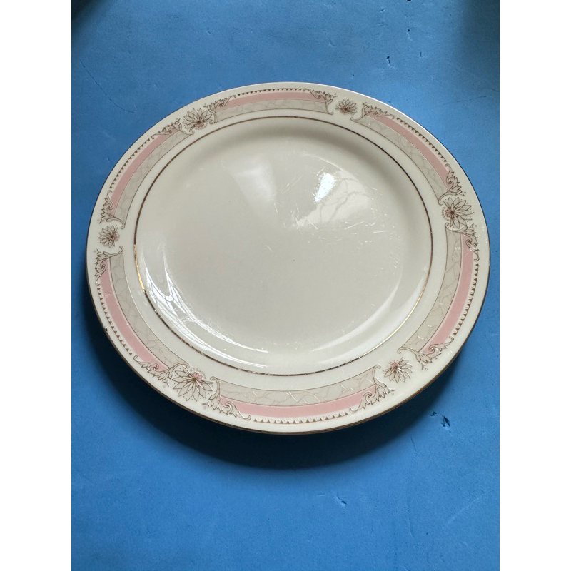 Piring Porselen Motif Bunga