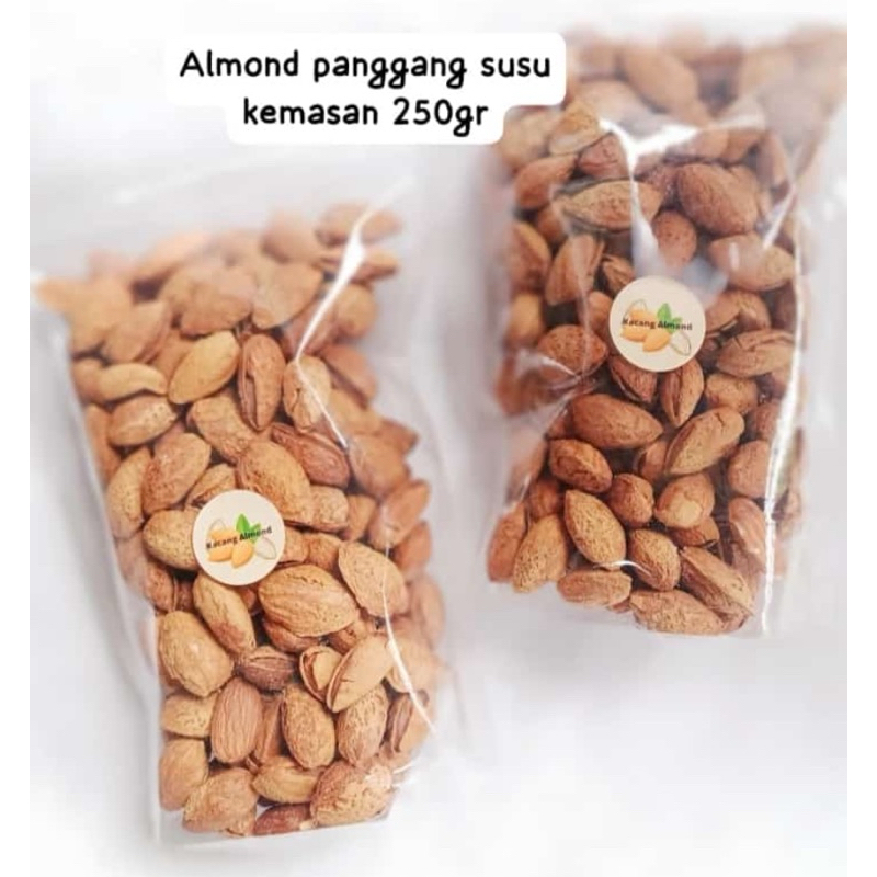 

kacang almond panggang susu