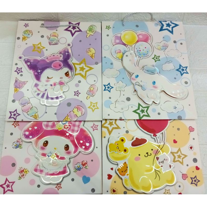 

Paper Bag Sanrio Medium / Paper Bag Sanrio Sedang