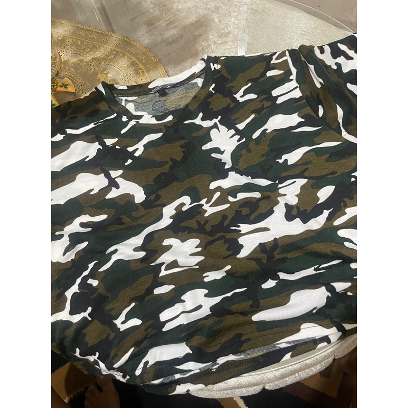 baju senam crop loreng preloved