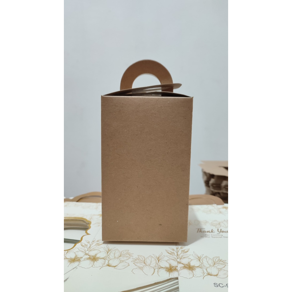 

BOX CRAFT BOTOL 9x9x15 POLOS SOUVENIR GELAS AESTHETIC, GELAS VIRAL GELAS SEDOTAN GROSIR