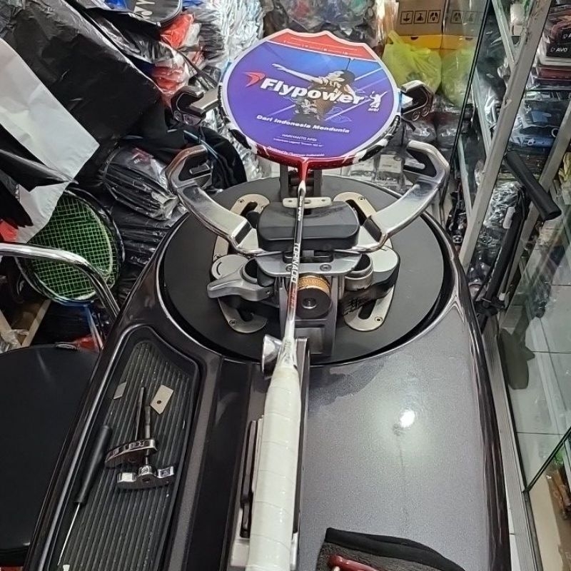 Raket Flaypower Tornado 900