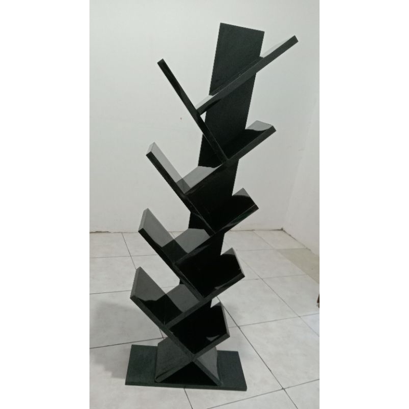 Rak buku minimalis hpl