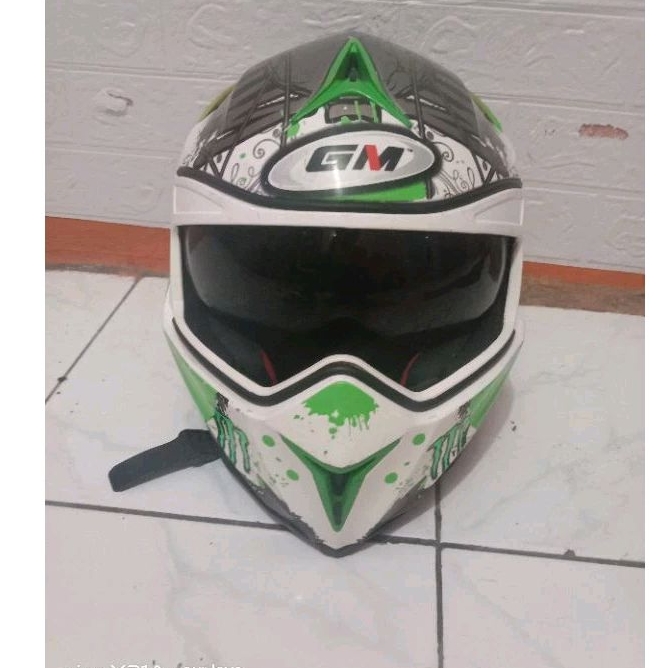 helm GM airbone one moster full face bekas