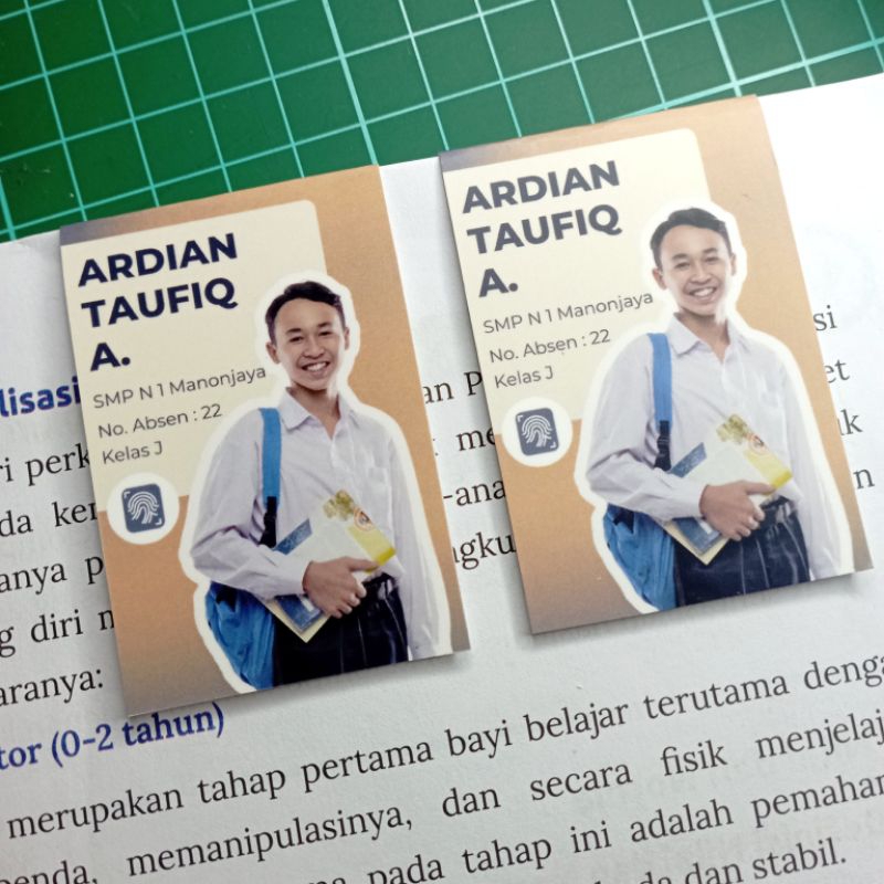 

Pembatas Buku Magnet Capit - Magnetic bookmark - custom gambar dan nama - souvernir hadiah kado gift kelas teman sekolah